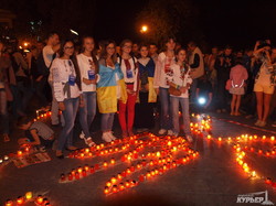 Одесса почтила память погибших защитников Украины зажженными свечами (ФОТО)