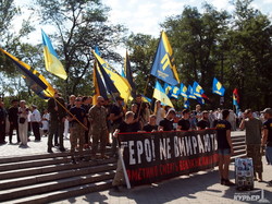 День независимости в Одессе: цветы, политики и митинги (ФОТО)