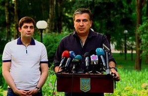 Саакашвили эмоционально игнорирует выборы в Одесский облсовет