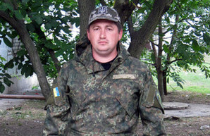 Сапер одесской мехбригады разминировал техникум в Донецкой области
