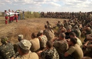 Танкистов одесской бригады наградили за успешные операции в АТО (ФОТО)