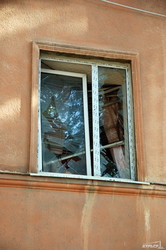 Фотоподробности теракта под зданием одесского СБУ