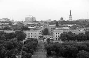Избирательные комиссии в Одессе не работают, жители города не могут проверить себя в списках избирателей