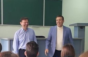 Доверенными лицами Боровика стали люди из киваловской Юракадемии