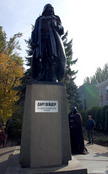 В Одессе Ленин стал вай-фай точкой в виде Дарта Вейдера (ФОТО)