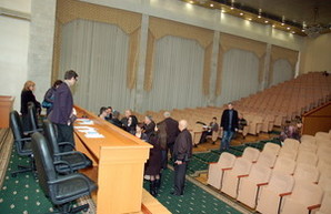 Председатель Одесского горизбиркома: комиссия ведет непрерывное заседание