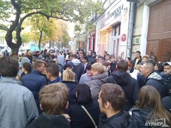 Гурвиц кинул свою предвыборную команду: агитаторы штурмуют его офис в центре Одессы (ФОТО)