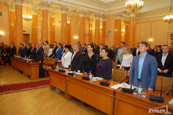 Фотоподробности первой сессии Одесского горсовета нового созыва