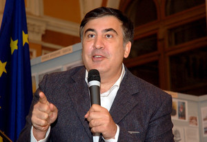 Саакашвили  требует вслед за Корбаном задержать и Яценюка