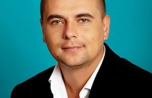 Депутат-нищеброд из Одесского горсовета так беспокоится за народ, что не может спать (ФОТО)