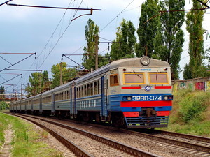 На Одесской железной дороге работают переселенцы из Донбасса и Крыма