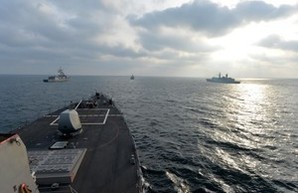 ВМС Украины вместе с эскадрой НАТО отрабатывают задачи ПВО (ФОТО)