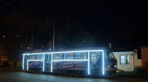 Одессу украсили новогодние трамваи (ФОТО)