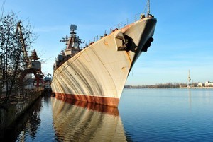 Недостроенный крейсер "Украина" предлагают переделать в музей или продать Китаю (ФОТО)