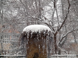 Одессу засыпает снегом: коллапса пока еще нет (ФОТО)