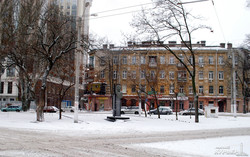 Снег не смог парализовать Одессу (ФОТО)