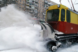 Снег не смог парализовать Одессу (ФОТО)