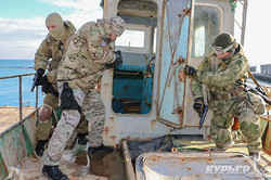 Бойцы Нацгвардии в Одессе учились противостоять подводным диверсантам (ФОТО)