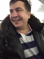 Пока Одессу заваливает снегом, Саакашвили едет в Харьков (ФОТО)