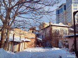 Зимняя Одесса: бульвар Французский весь в снегу (ФОТО)