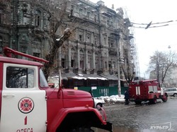 В Одессе второй раз за сутки загорелся дом Руссова (ФОТО)