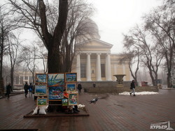 Одесса погрузилась в густой туман (ФОТО)