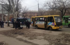В Одессе одна маршрутка врезалась в другую