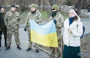 Одесские активисты требуют дать официальный статус аллее Небесной сотни