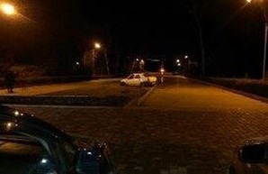 Таксист-лихач вылетел на Аллею Славы