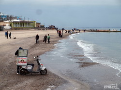 В Одессе появилась доставка фастфуда прямо в море (ФОТО)