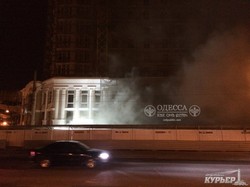 В Одессе горела высотная стройка у театра Музкомедии (ФОТО)