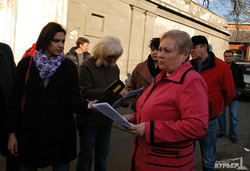 Заместитель одесского губернатора протестует против заправки у художественного музея (ФОТО)
