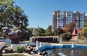 Одесская мэрия намеревается заложить плиткой очередной сквер