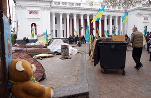 Сессия одесского горсовета: без митингов и серьезных провокаций (ФОТО, прямая трансляция)