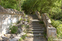 В Одессе на месте известного "Зеленого театра" остались руины (ФОТО)