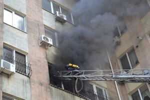 Пожар в Одессе: на Фонтане горела высотка