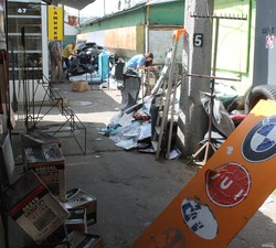 Погром на одесском авторынке: пострадали предприниматели, заключившие договоры с муниципалитетом (ФОТО, ВИДЕО)