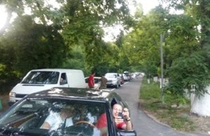 Подчиненные Лорткипанидзе открещиваются от скандала с пуском движения автомобилей по одесской Трассе Здоровья