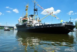 День ВМС в Николаеве: корабли на Южном Буге (ФОТО)