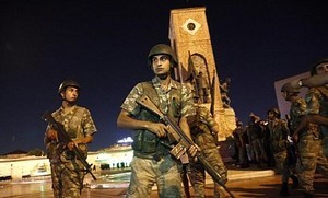 Попытка военного переворота: в Турции ввели военное положение