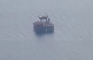 В Черном море неподалеку от Одессы стоят захваченные Россией у Украины буровые платформы