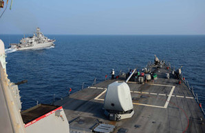 "Си-Бриз": маневры в открытом море и десантная операция (ФОТО)