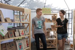 В Одессе открывается юбилейная книжная ярмарка "Зеленая волна" (ФОТО)