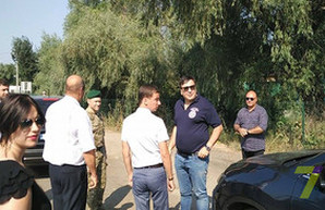 Саакашвили недоволен работой КПП "Маяки"