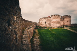 Северную стену Аккерманской крепости начали ремонтировать
