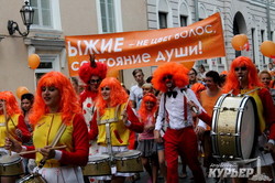 По Одессе прошли парадом рыжие (ФОТО)