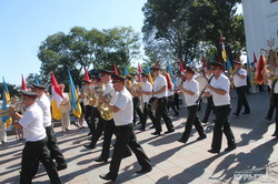 День города в Одессе: на Думской торжественно подняли флаг (ФОТО)