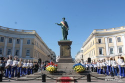 В Одессе торжественно начали праздновать День Города у Дюка (ФОТО)