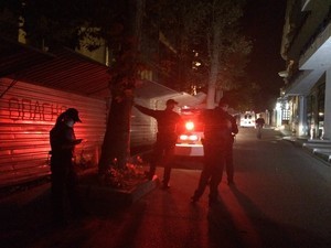 В Одессе вооруженные люди захватили гостиницу и открыли огонь: два десятка нападавших задержаны (ФОТО)