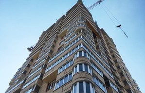 В Одессе на поселке Котовского достраивают "замороженную" стройку